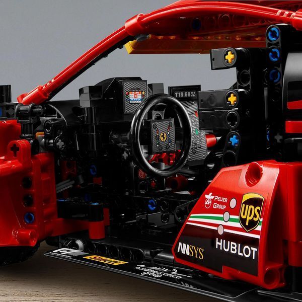 Конструктор спорткар Ferrari 488 GTE гоночна машина 1684 деталей 42125 фото