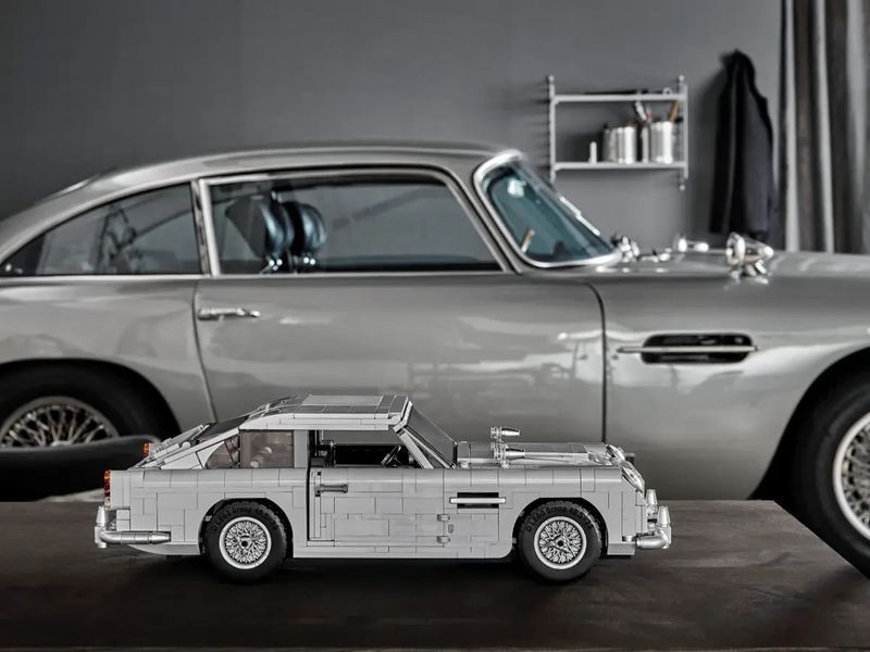 Конструктор спорткар Creator James Bond Aston Martin DB5 1295 деталей 10262 фото