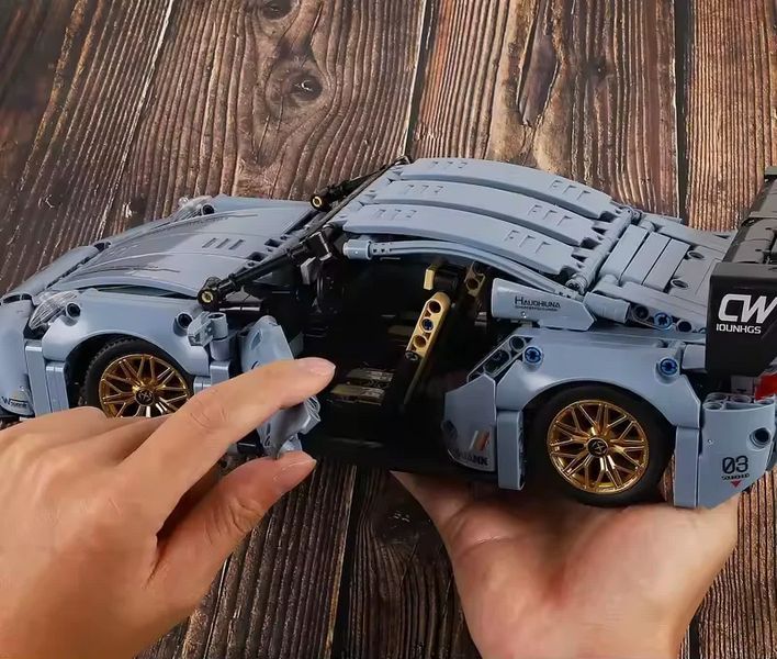 Конструктор спорткар PORSCHE 911 Blue гоночна машина 975 деталей BLUE911 фото