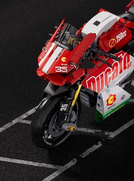 Конструктор Ducati гоночний мотоцикл 863 детали 88800 фото