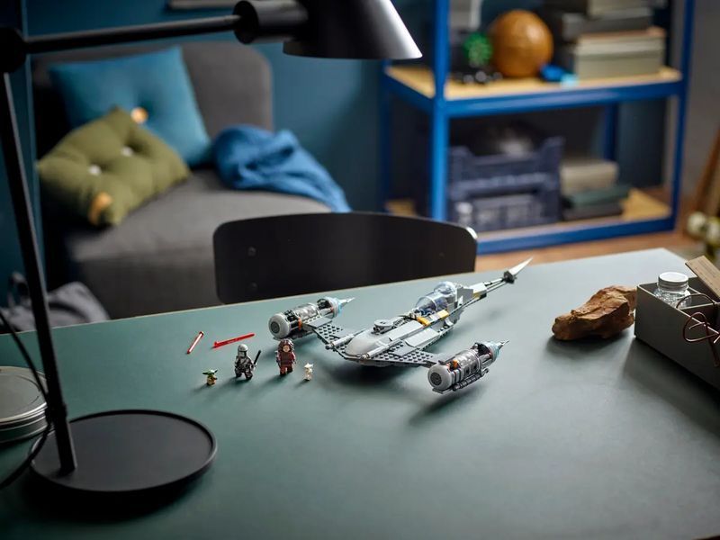 Конструктор Star Wars Мандалорський зоряний винищувач N-1 412 деталей 75325 фото