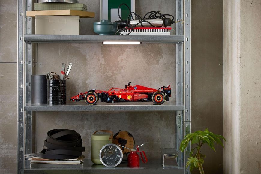 Конструктор Формула 1 Ferrari F1 SF-24 1361 деталей 42207 фото