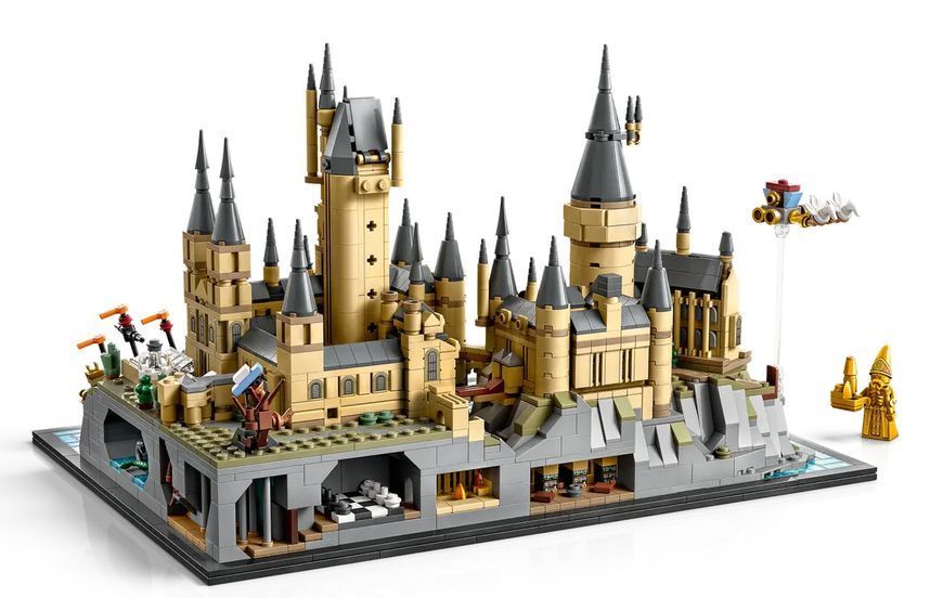 Конструктор Harry Potter Замок і територія Гоґвортсу 2660 деталей 76419 фото